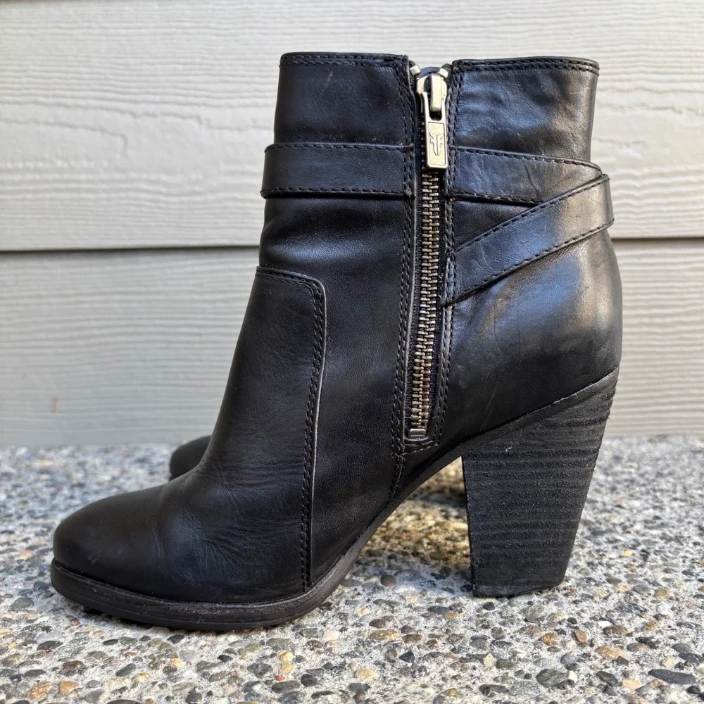 FRYE PATTY RIDING BOOTIE BLACK LEATHER ANKLE BOOTS WOMEN'S SIZE 6M
